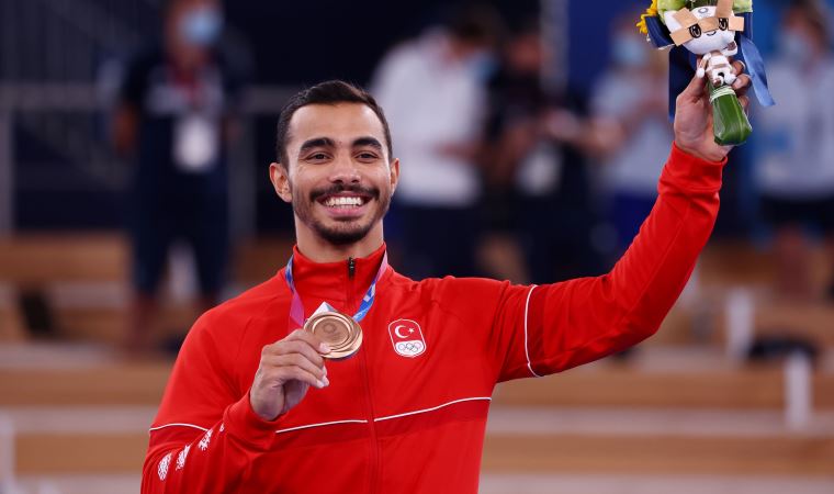 Tokyo 2020: Ferhat Arıcan cimnastikte Türkiye'ye ilk olimpiyat madalyasını kazandırdı