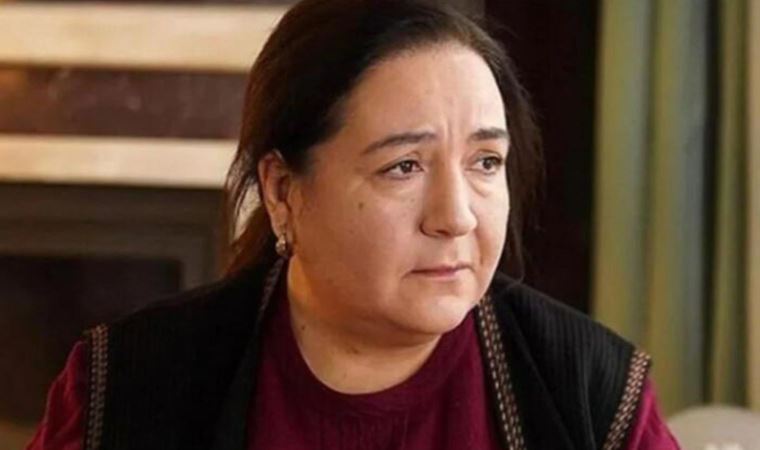 Hülya Duyar'dan beyin tümörü ameliyatı sonrası ilk paylaşım