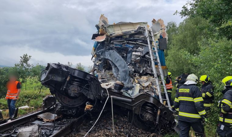 Çekya’da tren kazası: 2 ölü, 40 yaralı