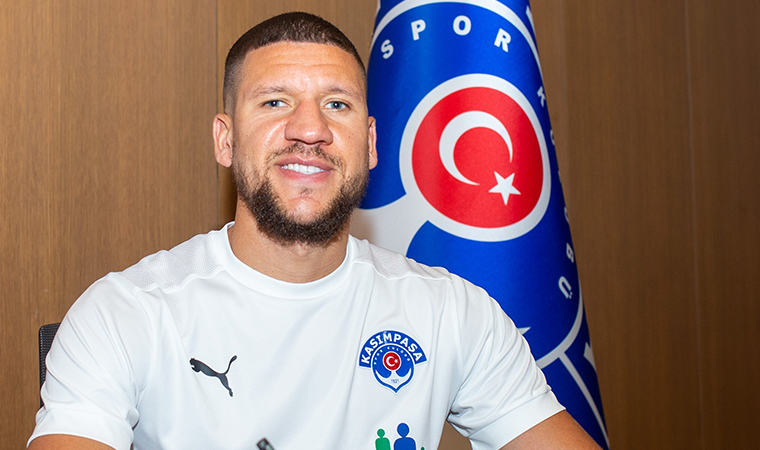 Kasımpaşa, Jeffrey Bruma'yı renklerine bağladı