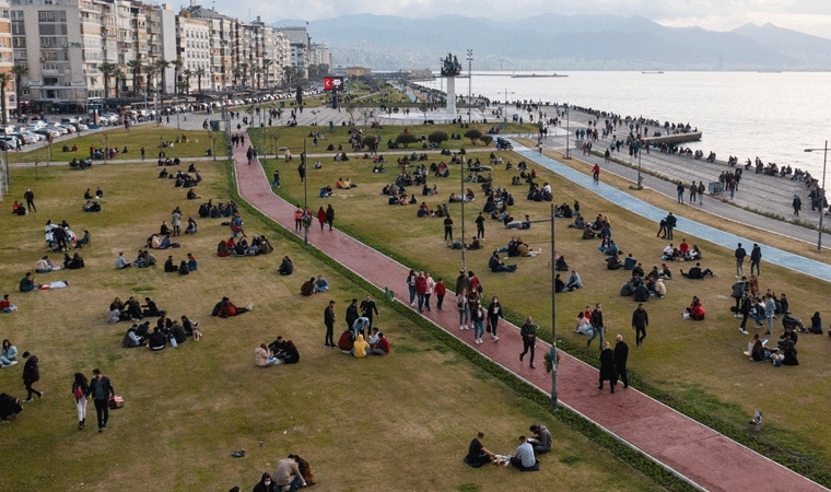 İzmir'in yüzde 75’i aşılandı