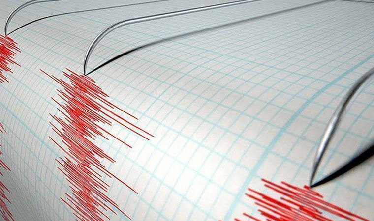 Son dakika: Ege'de korkutan deprem