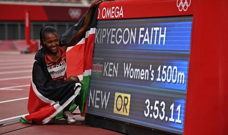 TOKYO 2020 | Faith Kipyegon üst üste ikinci kez altın madalya kazandı