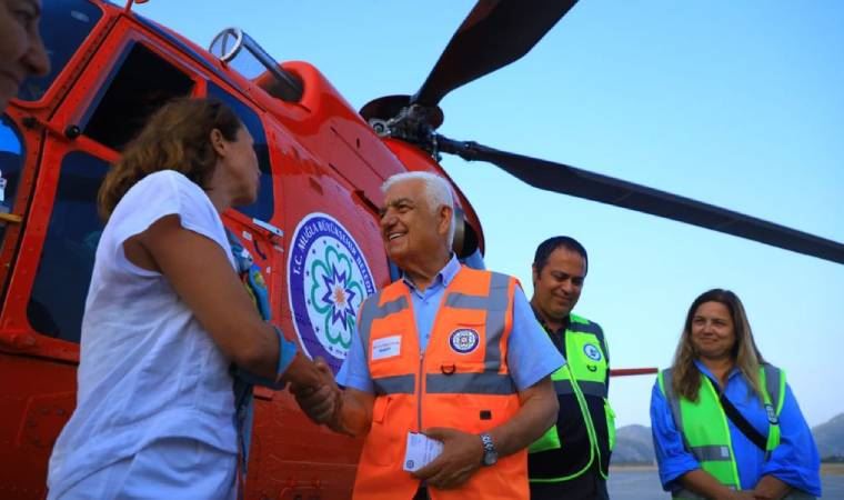 Muğla Büyükşehir Belediyesi, 4.5 ton su kapasiteli helikopteri Muğla’ya getirdi