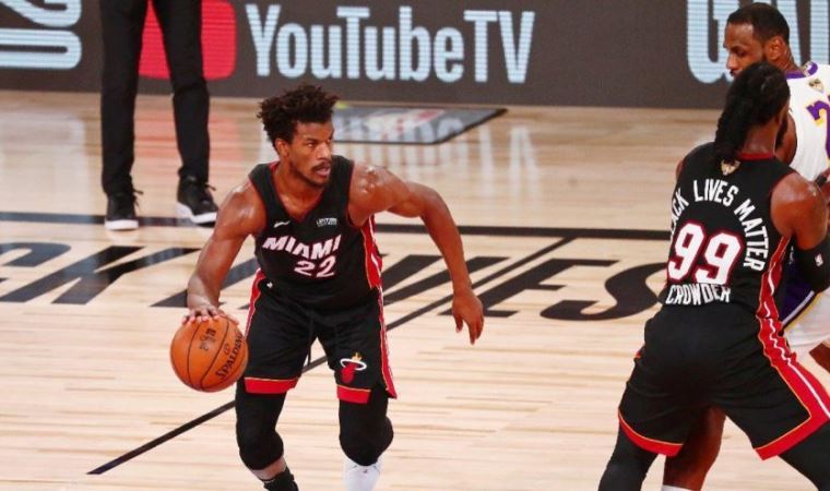 Jimmy Butler, Miami Heat’te kaldı