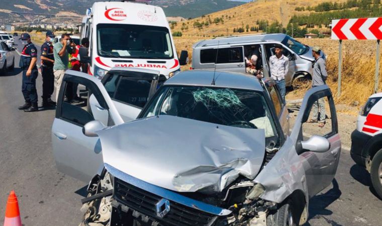 Gaziantep'te trafik kazası: 5 yaralı