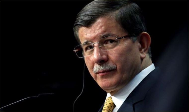 Davutoğlu: “Sosyal medyada hak aranmadığı bir Adli Yıl dilerim”