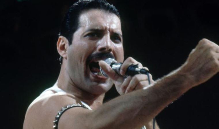 Freddie Mercury'nin NFT'leri açık artırmaya çıkıyor: Gelir AIDS'le mücadele için kullanılacak