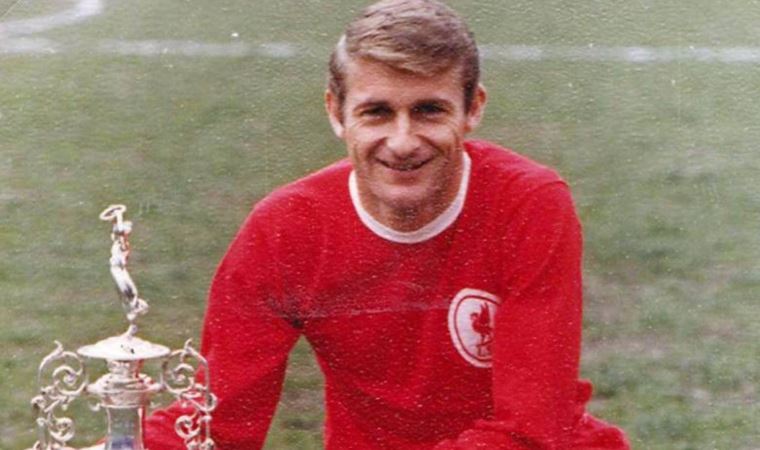 Eski İngiliz futbolcu Roger Hunt hayatını kaybetti