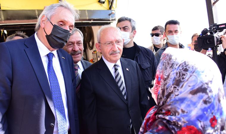 Kemal Kılıçdaroğlu'nu görünce dert yandılar: 'Ancak sarayda oturmasını biliyor'