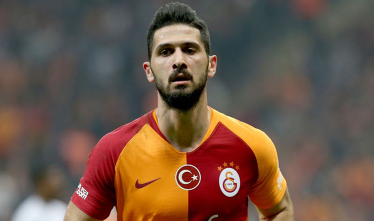 Galatasaray oyuncusu Emre Akbaba yeniden Alanyaspor'a transfer oldu