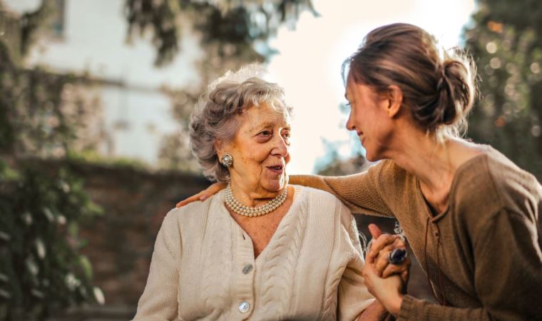 İşitme kaybı 'bilişsel gerileme' belirtisi olabilir mi?