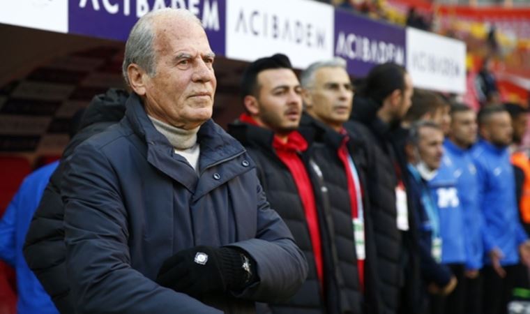 Altay'da Mustafa Denizli ile yollar ayrıldı