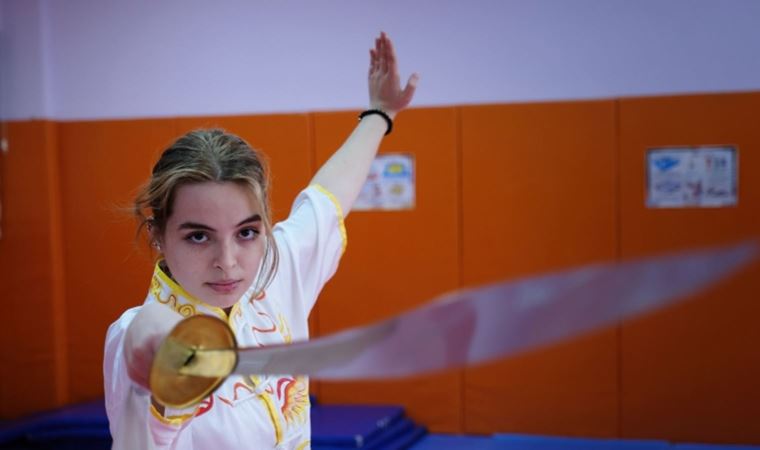 Yaramazlık yapıyor diye Wushu'ya gönderildi, Avrupa şampiyonu oldu (02 Ocak 2022)