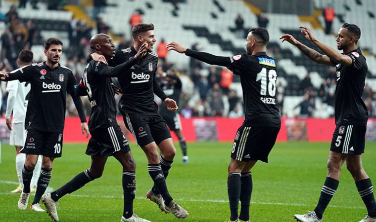 Beşiktaş’ta ayrılık rüzgarı: 10 isme güle güle