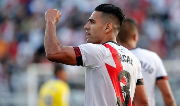 Falcao, 1 yıl daha Vallecano'da