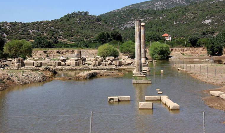 Başkan Kayalar: Klaros Antik kentinde turizm canlanacak