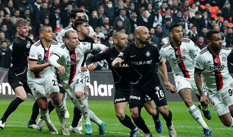 Altay Başkanı Özgür Ekmekçioğlu'ndan VAR hakemlerine tepki