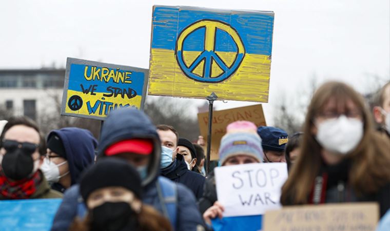 Almanya’da Rusya karşıtı protesto