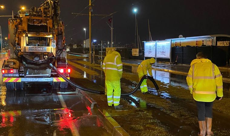 İzmir Büyükşehir Belediyesi'nden 'sağanak yağış' raporu