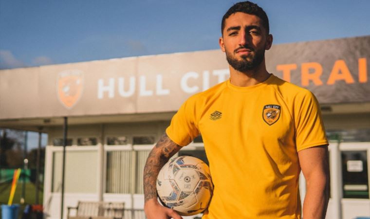 Allahyar Sayyadmanesh: Kendimi geliştirmek için Hull City'yi seçtim