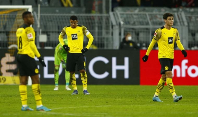 Borussia Dortmund, şampiyonluk yarışında darbe aldı