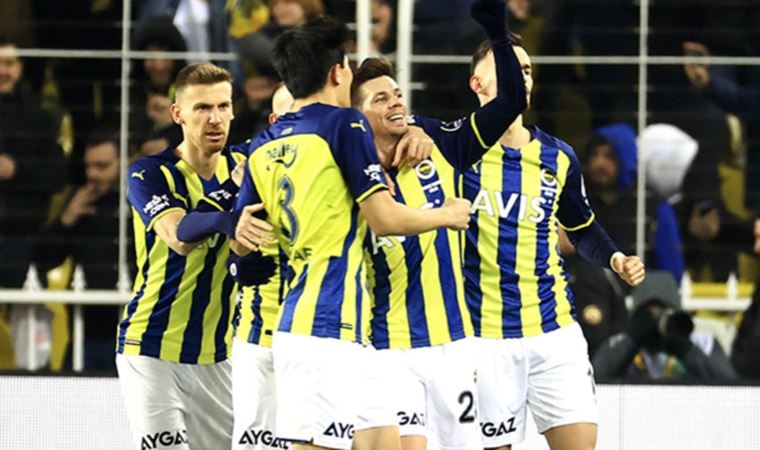 Fenerbahçe, Süper Lig'de Alanyaspor'a konuk olacak