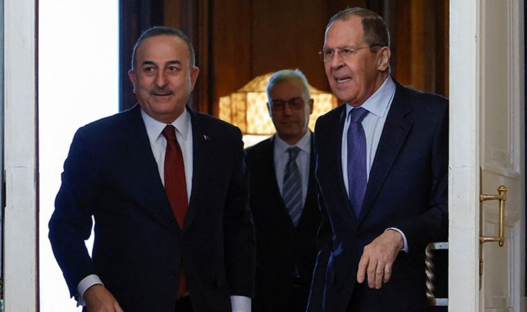 Lavrov ile Çavuşoğlu, Moskova’da bir araya geldi: 'Montrö Sözleşmesi'ni uygulamaya devam edeceğiz'