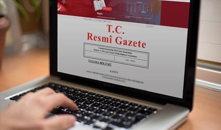 Bakanlıklarda görev değişiklikleri! Resmi Gazete'de yayımlandı