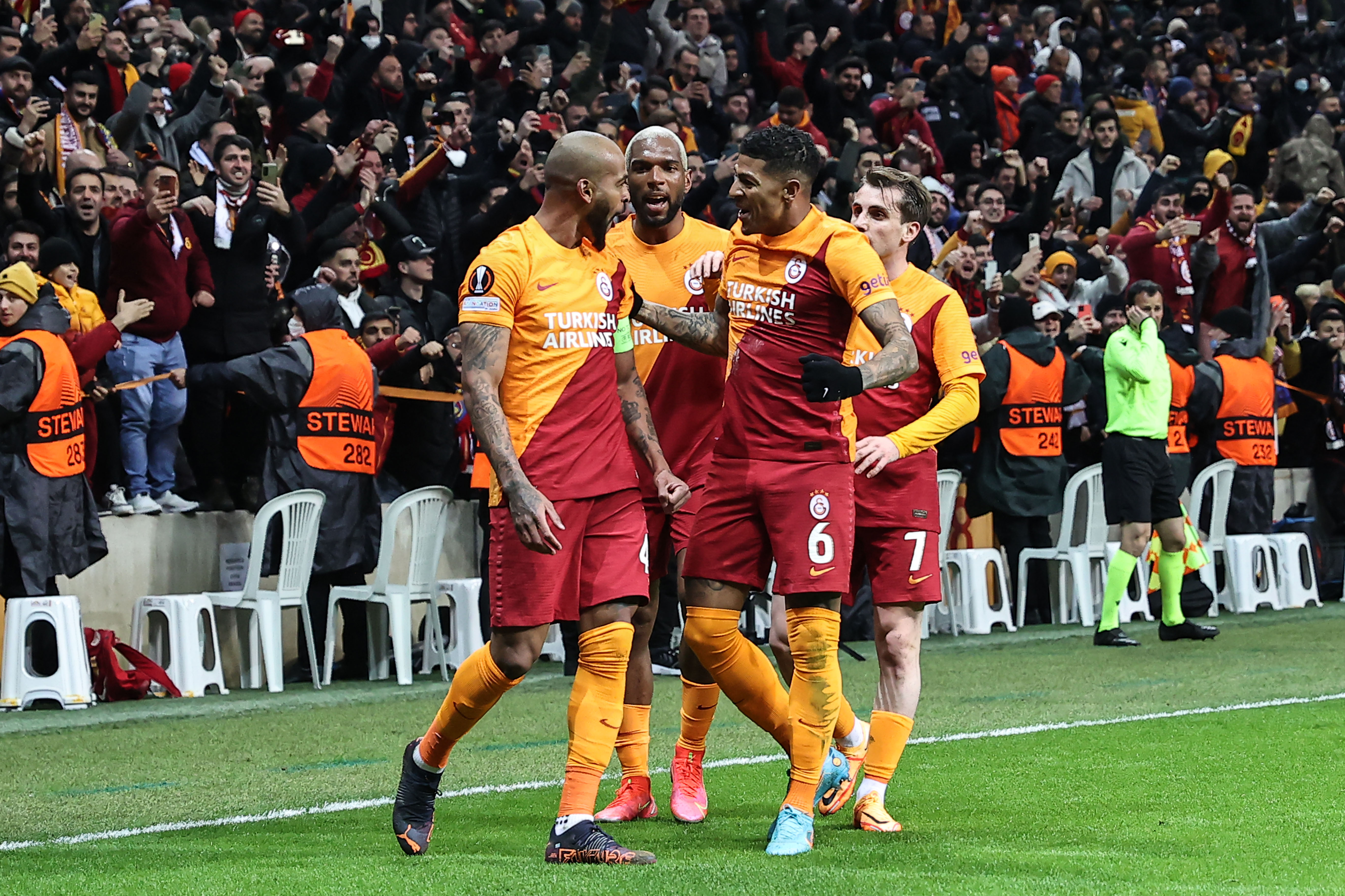 Galatasaray, Barcelona'ya 2-1 Mağlup Oldu! Galatasaray 1-2 Barcelona