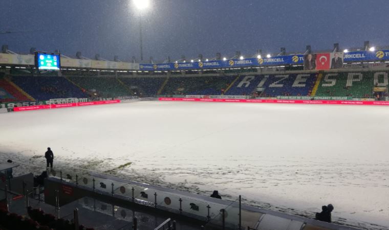 Rizespor-Trabzonspor maçına kar engeli! Maç ertelenecek mi?