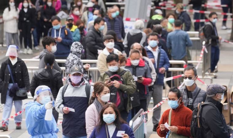 Hong Kong, Covid-19 salgını nedeniyle 9 ülkeye uyguladığı uçuş yasağını kaldırıyor