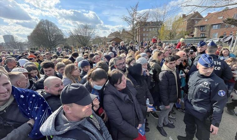 Lüksemburg, Ukraynalı mültecilere Suriyelilerden farklı davranılmasına karşı