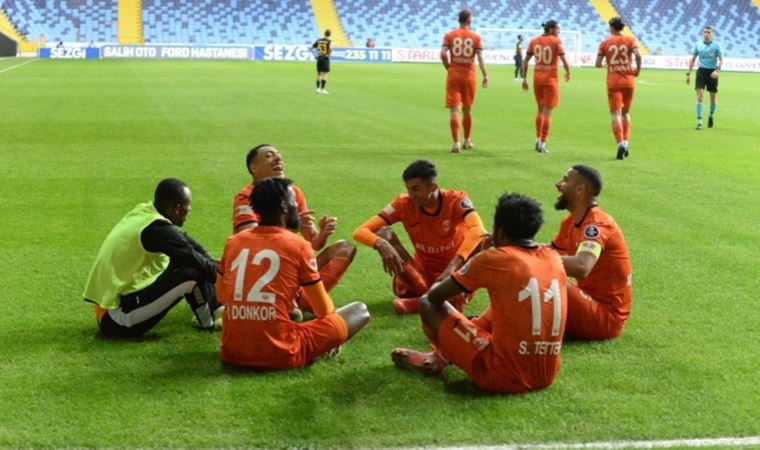 Adanaspor Teknik Direktörü Sait Karafırtınalar: Aldığımız bir puan çok değerli