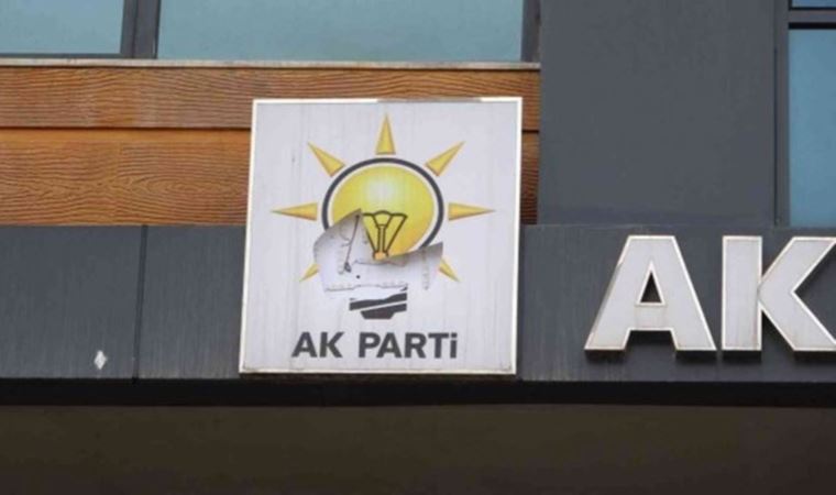 AKP Yüksekova İlçe Başkanlığı binasına saldırı