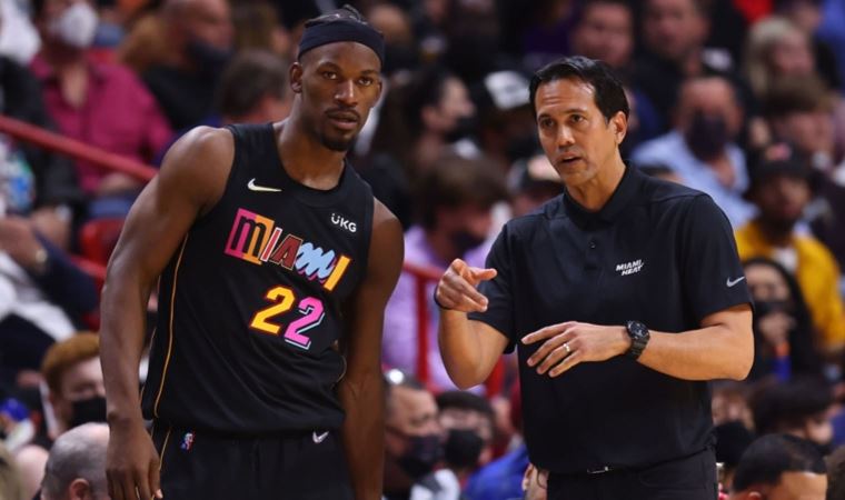 NBA takımı Miami Heat'te, Eric Spoelstra, Jimmy Butler ve Udonis Haslem arasında gerginlik!