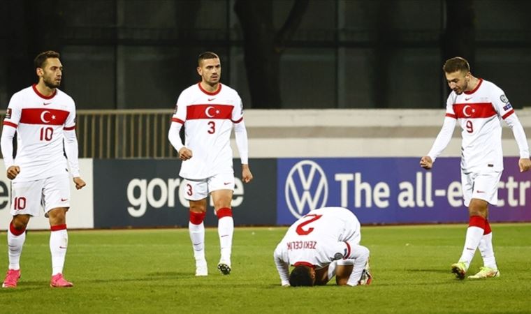 Hakan Çalhanoğlu: Bundan sonra önümüze bakmamız lazım