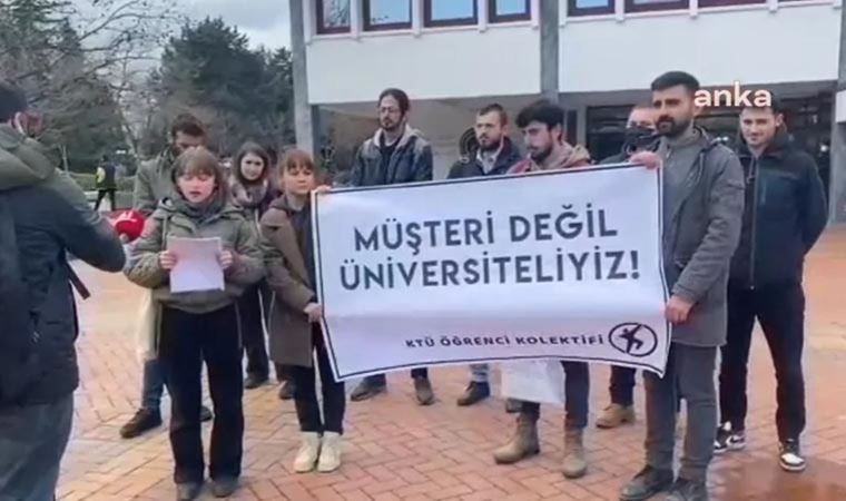 Öğrenciler, yemekhane zammını protesto etti: 'Müşteri değil, üniversiteliyiz' (25 Mart 2022)