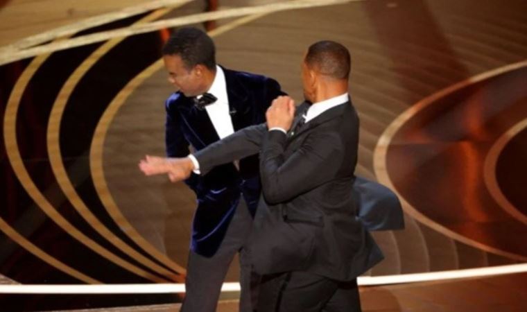 Will Smith, Oscar töreninde komedyen Chris Rock'a tokat attı