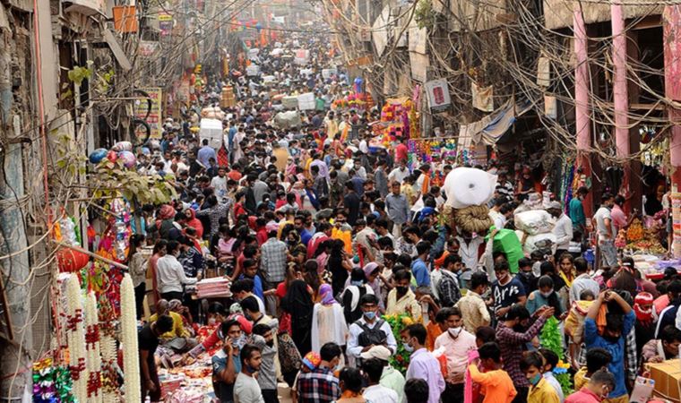 Hindistan'da işçiler iki günlük greve gitti