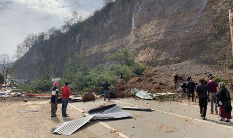 Rize'de heyelan; Ardeşen-Çamlıhemşin yolu kapandı