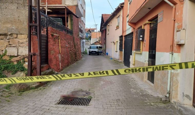 Eşini öldürdükten sonra çocuğunu alarak kaçmıştı Sakarya’da yakalandı