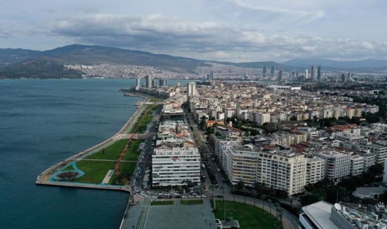 Vali Köşger'den çarpıcı açıklama: Altında diri fay hattı olan İzmir, İstanbul'dan bile riskli