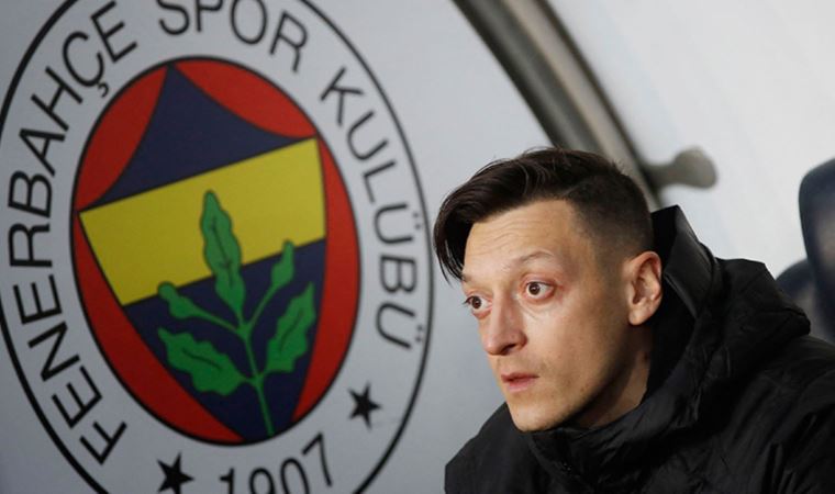 Fenerbahçe'de Mesut Özil haftalar sonra kadroya döndü