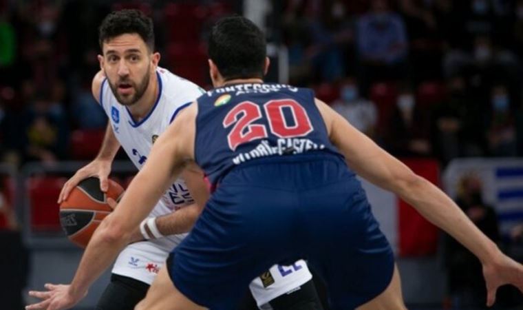 Anadolu Efes, erteleme maçında kaybetti