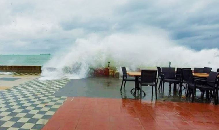 Meteoroloji'den yurdun bazı bölgeleri için kuvvetli fırtına uyarısı