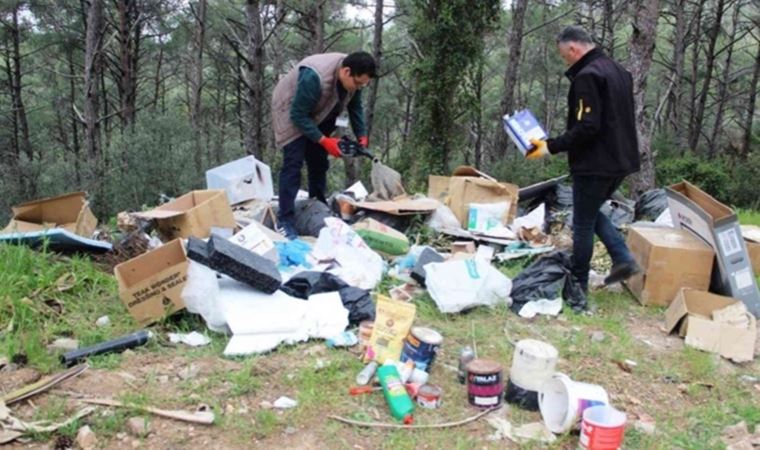 Poşetteki isim ve adresten bulundu: Cennet Koyu'na atıklar lüks villadan atılmış