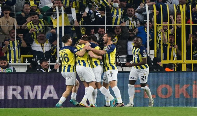 Fenerbahçe'den olay Galatasaray paylaşımı