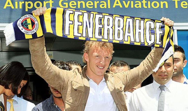 Eski Fenerbahçeli Dirk Kuyt, ringe adım atıyor