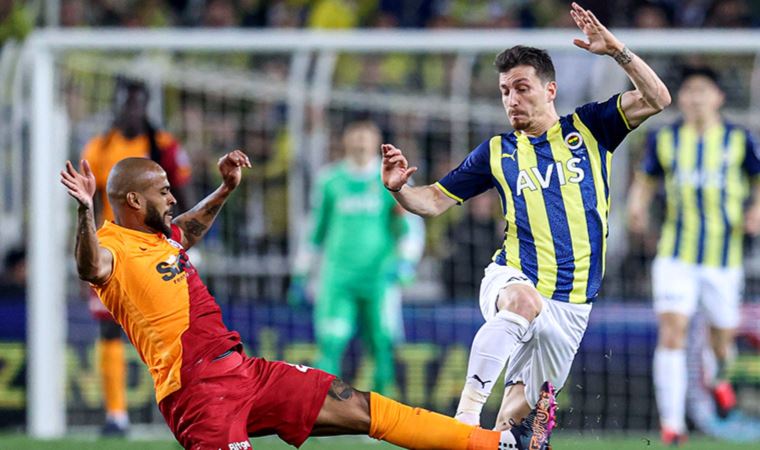 Fenerbahçe'nin yıldızı Mert Hakan Yandaş İngiltere'de gündem oldu